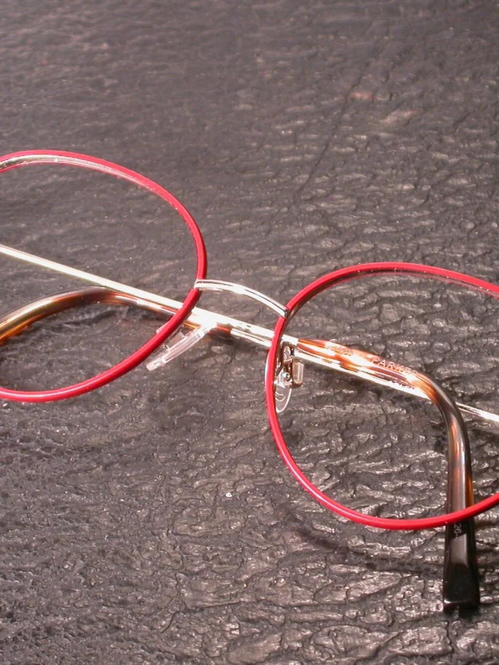 Warby Parker Arlen Red and Gold Round Tortoise Eyeglasses Frames